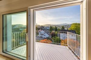 Gallery image of Cosy 1-Bedroom Rooftop Apartment in Gossau