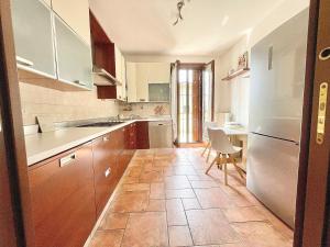 Nhà bếp/bếp nhỏ tại Green Terrace Retreat- Milan Bergamo