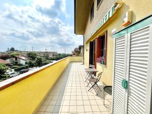 Ban công/sân hiên tại Green Terrace Retreat- Milan Bergamo