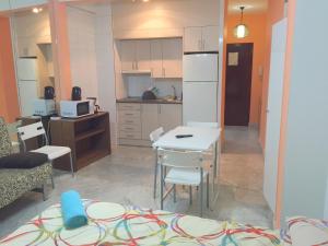A kitchen or kitchenette at Estudio Las Huertas
