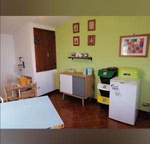 Kuchyňa alebo kuchynka v ubytovaní Casa Panoramica Castelverde