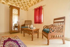 منطقة جلوس في Royal Jaisalmer Resort with Swimming Pool