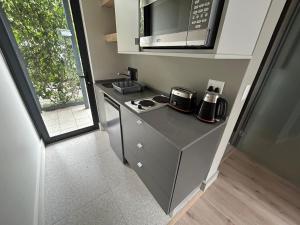 The Wantage Suites的厨房或小厨房