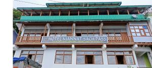 Balkón nebo terasa v ubytování Hotel Mannat Sach Pass