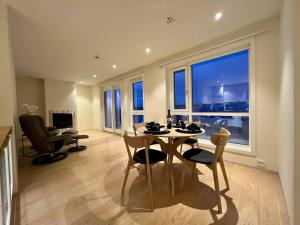 Posezení v ubytování Sentral penthouse leilighet i Tromsø