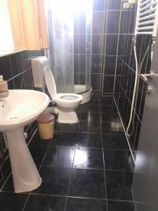 Vannituba majutusasutuses NEWBORN comfort HOSTEL the biggest hostel of town with best location