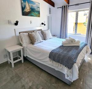 Postel nebo postele na pokoji v ubytování Chakas Rock Chalet 45 + 22 fotografií