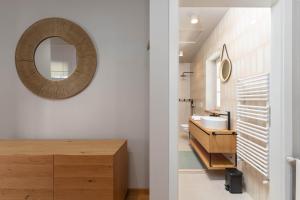 Φωτογραφία από το άλμπουμ του Cheerful sea view villa Franka in a quiet location σε Vicani