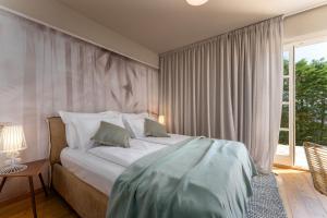 Ένα ή περισσότερα κρεβάτια σε δωμάτιο στο Cheerful sea view villa Franka in a quiet location +13 φωτογραφίες