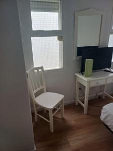 Telewizja i/lub zestaw kina domowego w obiekcie La Malagueña by Croma