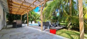 Aed väljaspool majutusasutust Diamant Vert - Villa Bwa Lélé, entre mer & montagnes