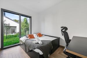 Katil atau katil-katil dalam bilik di L'Harmonie - 8P - 4BDR - 3BR - Jardin & Parking
