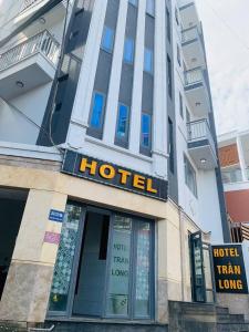 Budova, kde se kapslový hotel nachází