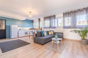 Köök või kööginurk majutusasutuses Le calme et le confort des Sorbiers