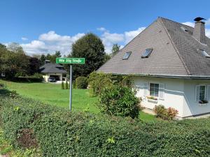 Το κτήριο όπου στεγάζεται  το διαμέρισμα