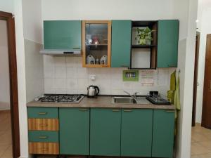 A kitchen or kitchenette at Casa dell'orso