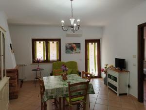 A seating area at Casa dell'orso