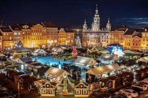 Bazén v ubytovaní Apartment Budweis 2kk České Budějovice alebo v jeho blízkosti