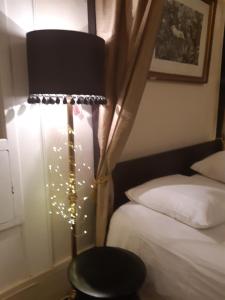 Postel nebo postele na pokoji v ubytování B&B Château de Fajac la Selve