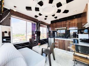 Kuchyň nebo kuchyňský kout v ubytování Aparta hoteles Corales del Sur