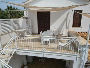 A balcony or terrace at Birgi holiday home
