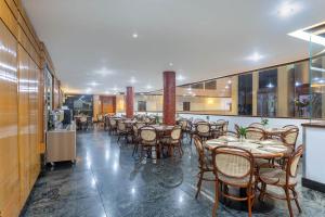 Ouro Minas Hotel Belo Horizonte, Dolce by Wyndham餐厅或其他用餐的地方