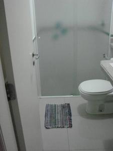 Koupelna v ubytování Condomínio Essence Life Residence Pé na Areia + 30 fotografií