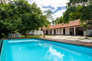 Bazén v ubytování Newlands Bungalow Galle nebo v jeho okolí