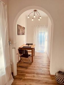 Gallery image of Renovierte Remise mit 3 Schlafzlmmern in Langen +11 photos