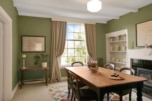 Gallery image of OneOneTwo Cameron Street in Ashburton