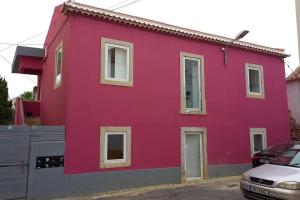 Το κτήριο όπου στεγάζεται  το διαμέρισμα