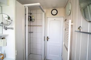 Koupelna v ubytování Haus Leysand - Ostfriesische Gemütlichkeit + 14 fotografií