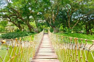 Garden sa labas ng PICO DE LORO Nearest to Pool JACANA Studio Units by SEE Condominiums