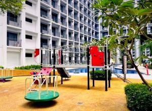 Дитяча ігрова зона в Hotel-Like Staycation2 MOA Pasay