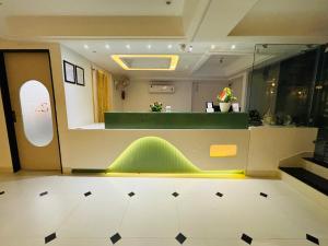 Fotografie z fotogalerie ubytování TLS- The Lavish Stay v destinaci Váránasí