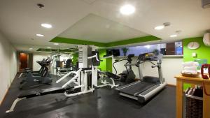 Fitness centrum a/nebo fitness zařízení v ubytování Holiday Inn Orizaba by IHG