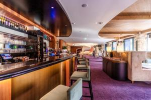 Salone o bar di HABAKUK Wellness & Event Hotel