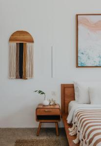 Postel nebo postele na pokoji v ubytování Loop Villas