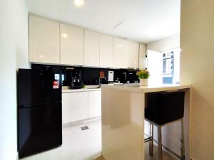 Η κουζίνα ή μικρή κουζίνα στο Genting SkyComfyColdInn2R2B AT Ion Delemen