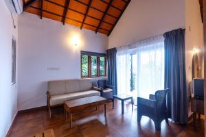 SandalMist Resort and Spa的休息区