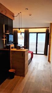 Kuchyň nebo kuchyňský kout v ubytování Hotel Bergland