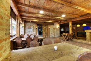 Posezení v ubytování Hotel Stara Skola