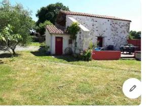 Saint-Père-en-RetzにあるChez Steeveの小屋