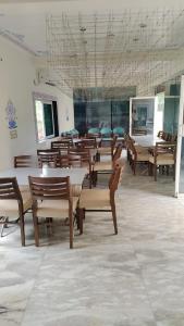 Posezení v ubytování Arham Gir Sanctuary Resort