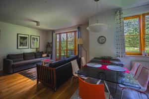 Posedenie v ubytovaní Ski & Bike Apartment - Apartamenty Pod Śnieżką