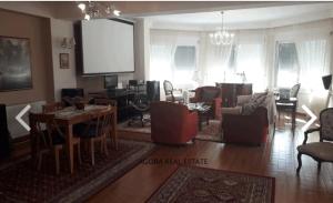 Χώρος καθιστικού στο Loutraki villa