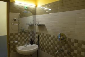 Bagno di Julley Commune Rishikesh
