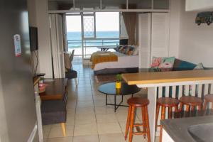 Χώρος καθιστικού στο Driftsands uvongo