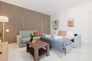 Posezení v ubytování Spinola Court 2bed W Pool And Parking By Homely + 34 fotografií