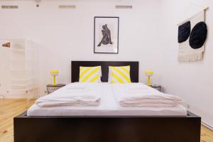 Letto o letti in una camera di The Factory Flat